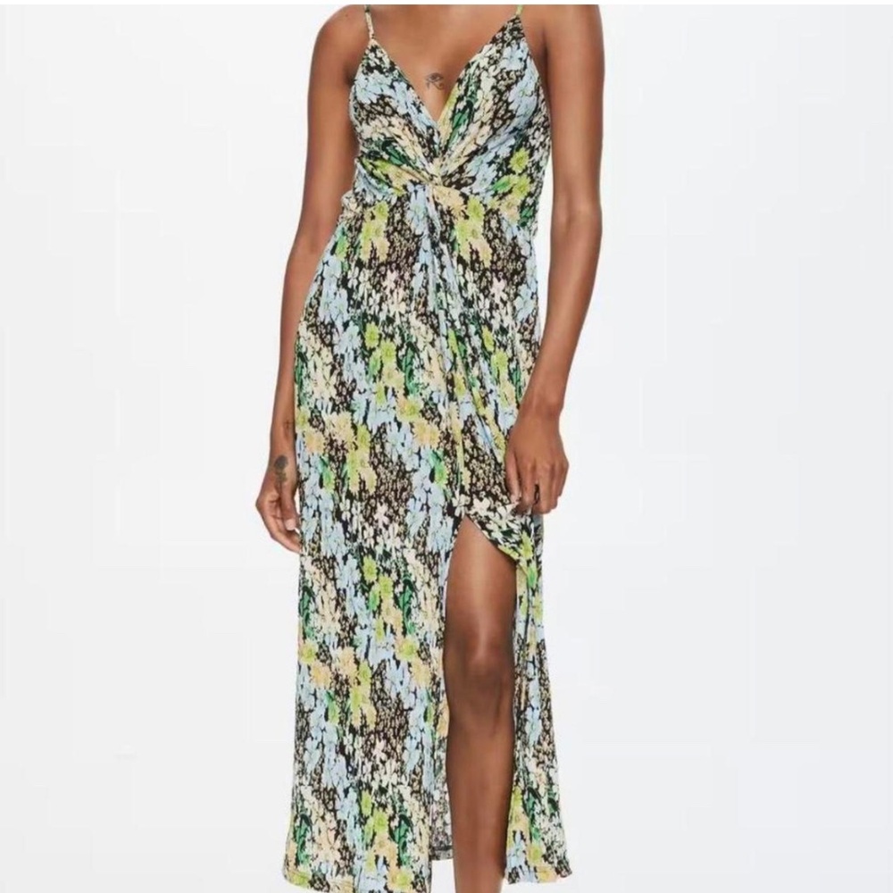 Floral flowy midi dress
